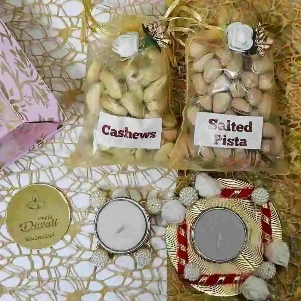 Shop Cashew & Pista Hamper for Festive Diwali Gifting